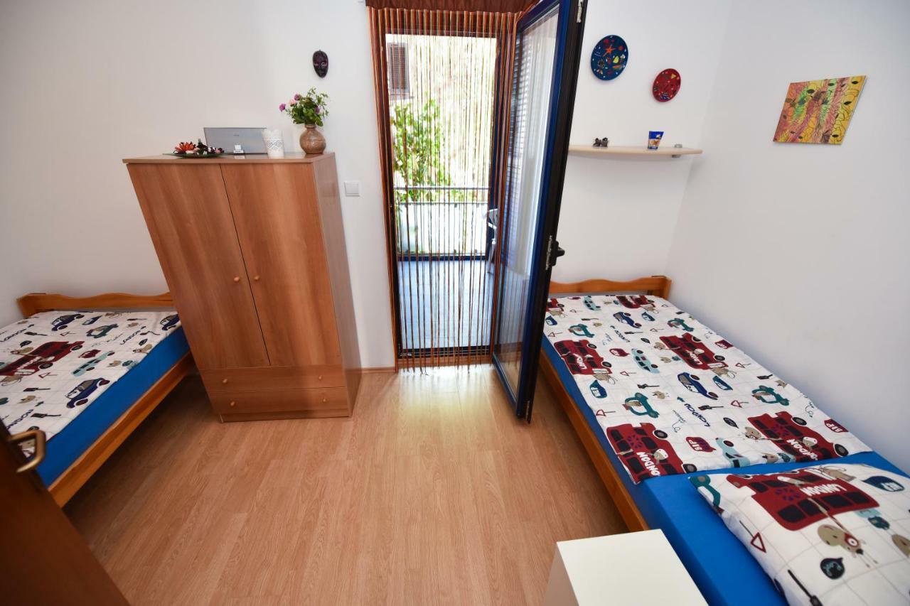 Apartments Enya โนวาลยา ภายนอก รูปภาพ